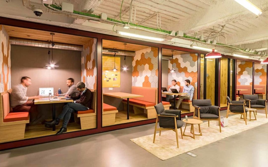 Business centers and coworking spaces: now two sides of the same coin?